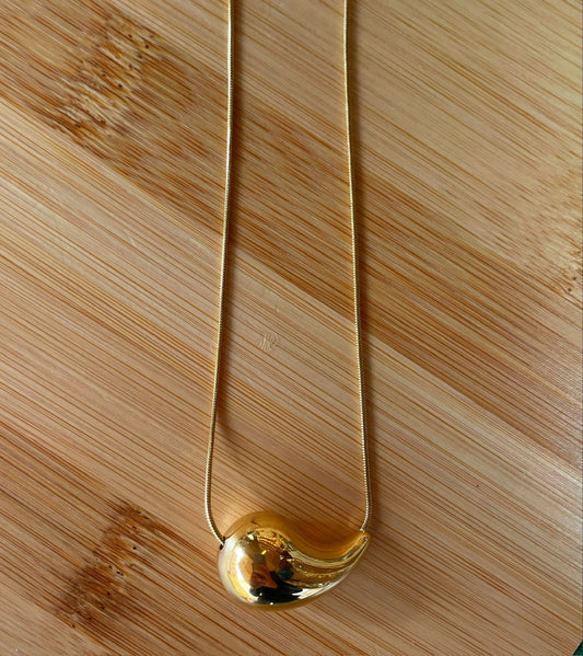 Collar gota